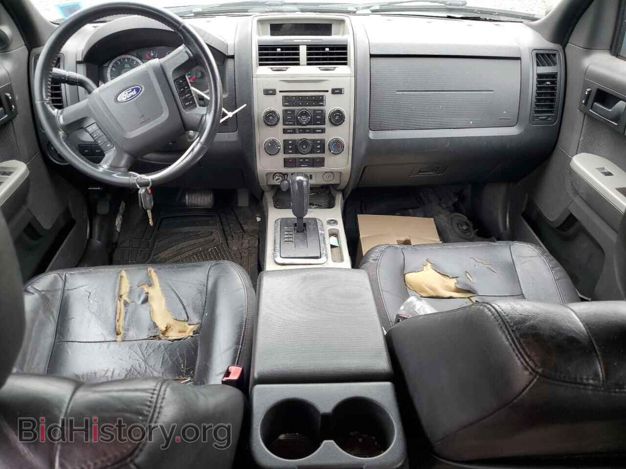 2011 FORD ESCAPE - VIN: 1FMCU0D75BKA11975 - Фото 8