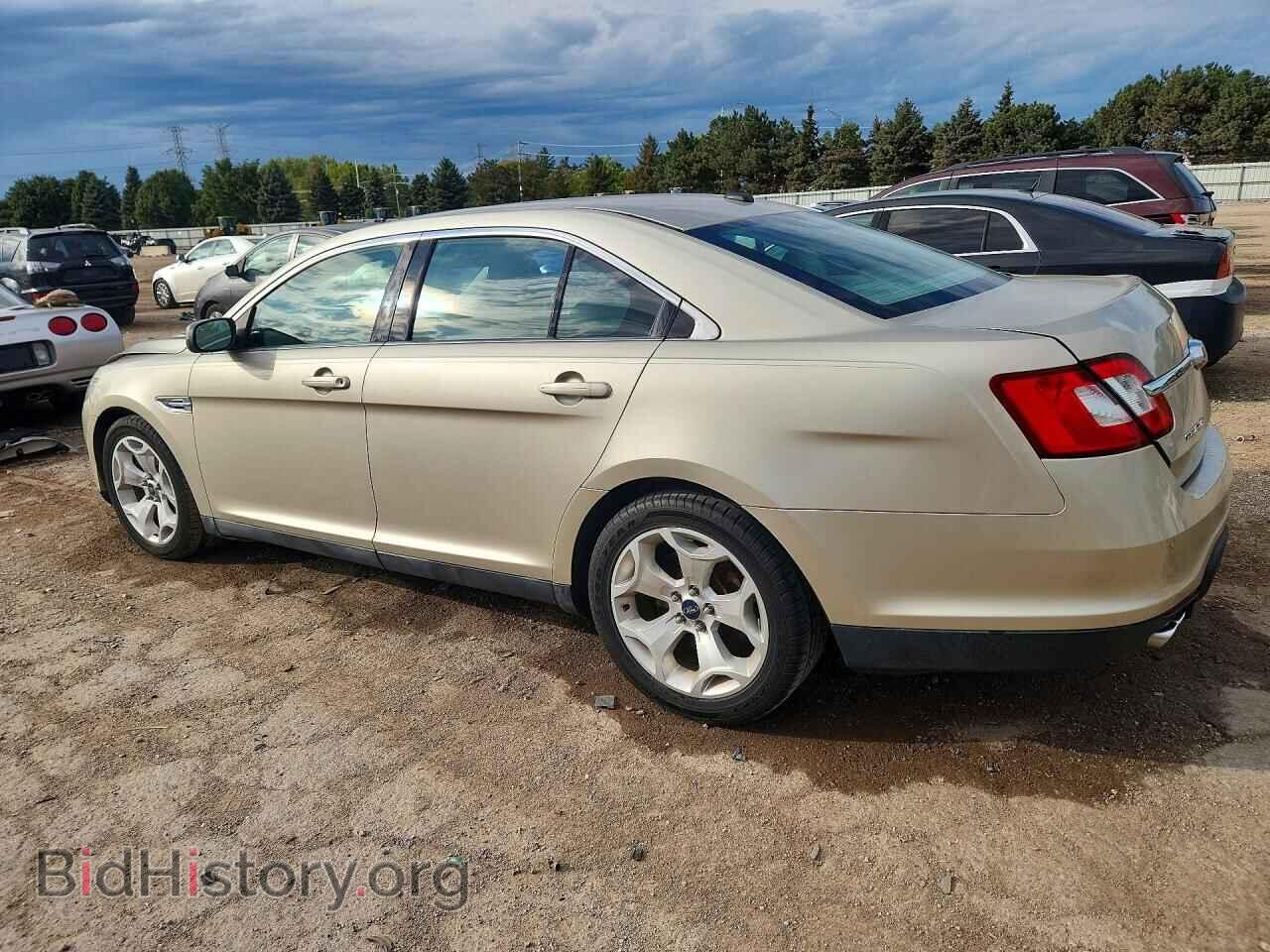 2010 FORD TAURUS - VIN: 1FAHP2EW6AG162625 - Photo 2