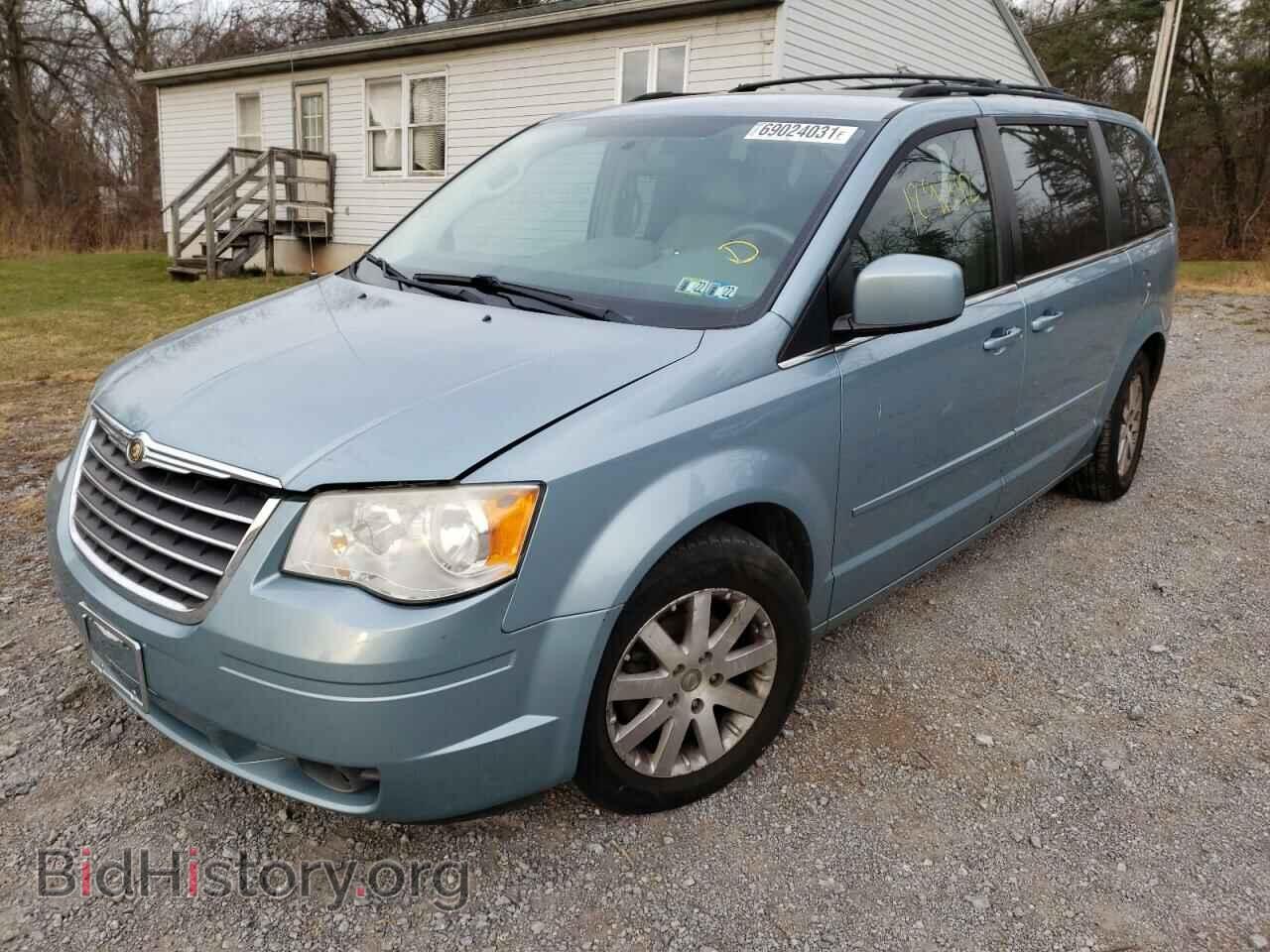 2008 CHRYSLER MINIVAN - VIN: 2A8HR54P68R661863 - Photo 2
