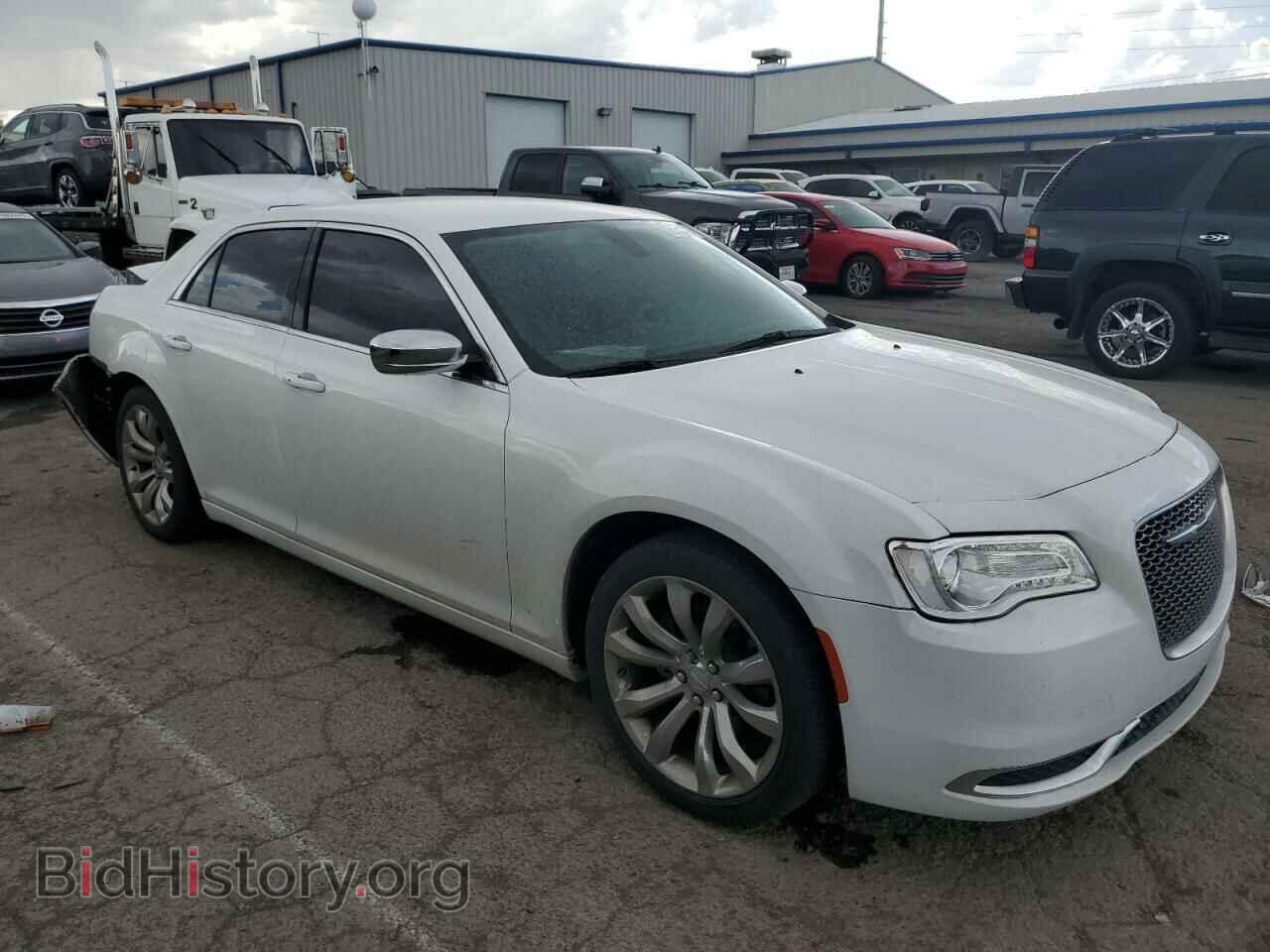 2020 CHRYSLER 300 - VIN: 2C3CCAAG9LH175549 - Фото 4