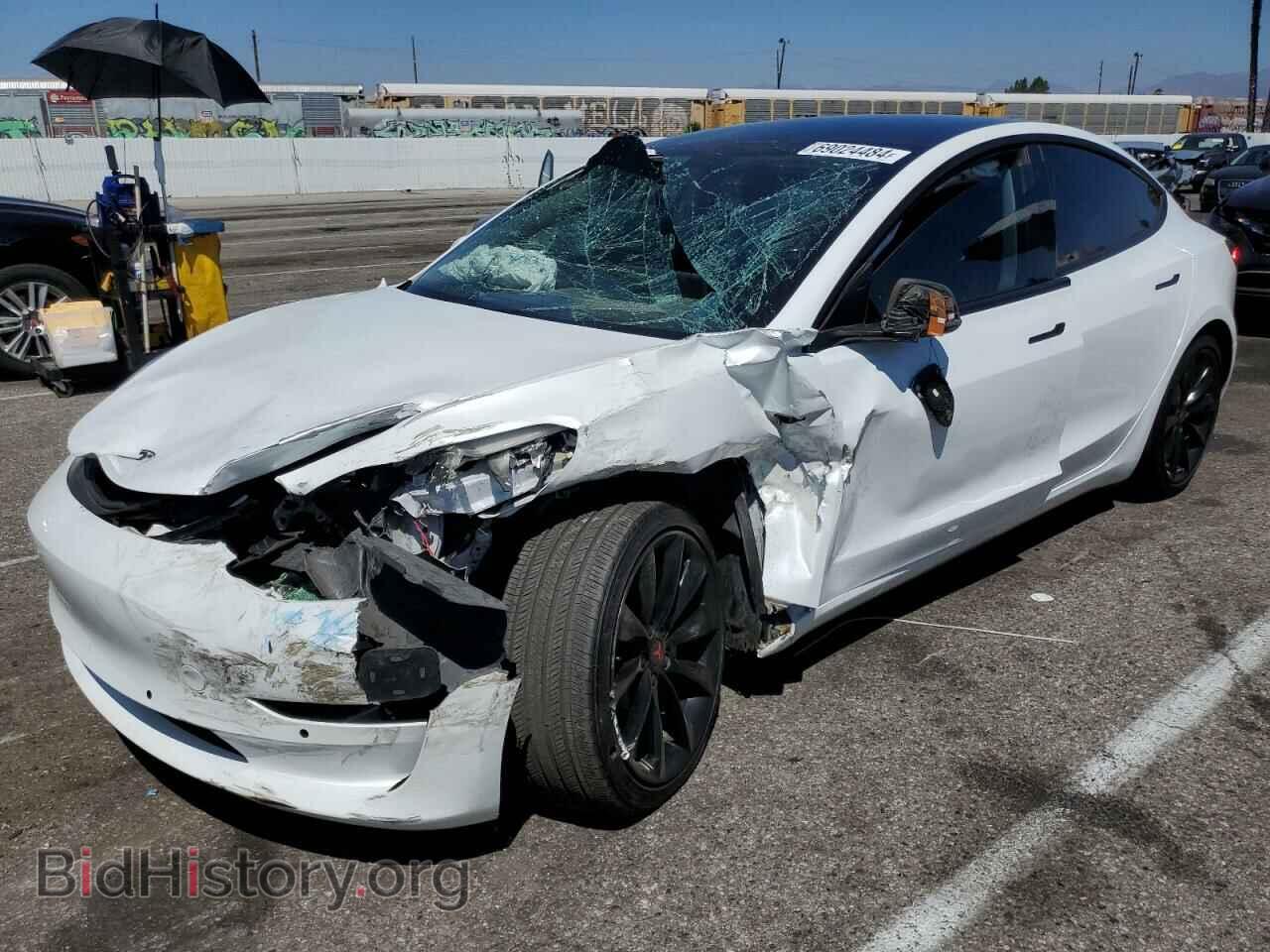 Фотография 5YJ3E1EA8JF039556 - TESLA MODEL 3 2018