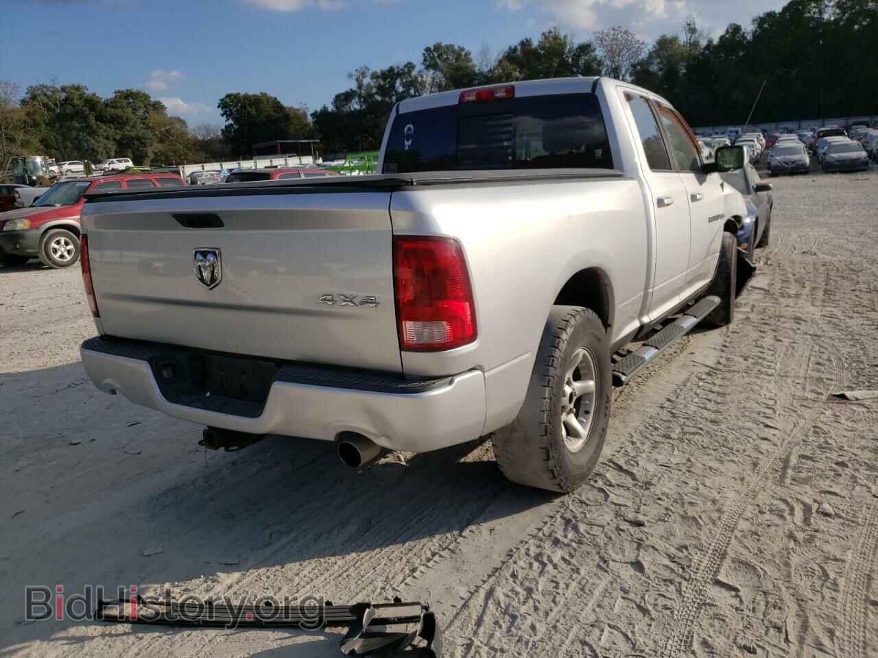 2011 DODGE RAM 1500 - VIN: 1D7RV1GT9BS539275 - Фото 4