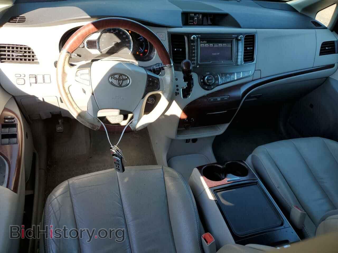 2012 TOYOTA All Models - VIN: 5TDDK3DC6CS034334 - Фото 8
