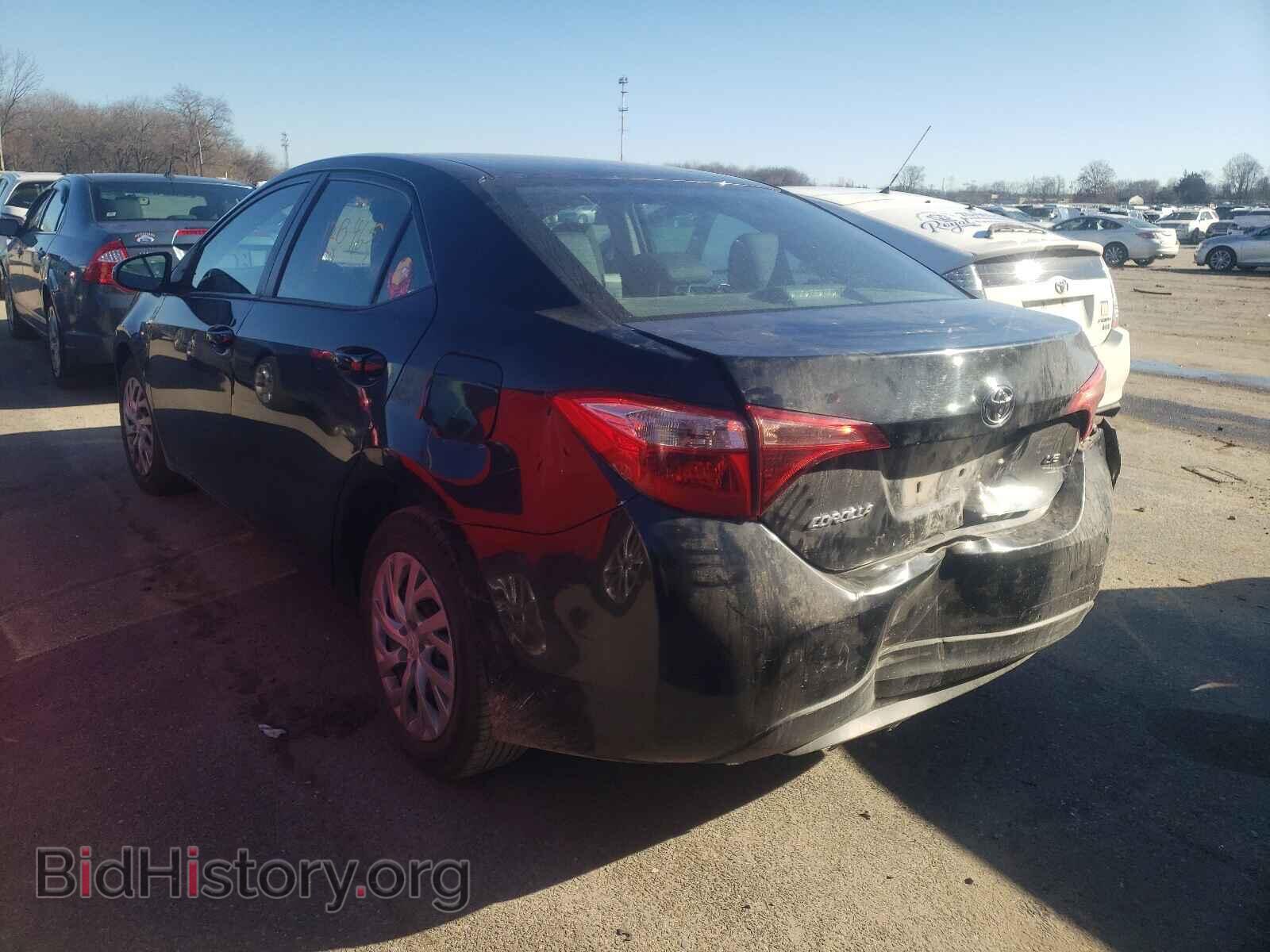 2017 TOYOTA COROLLA - VIN: 2T1BURHE3HC844231 - Фото 3