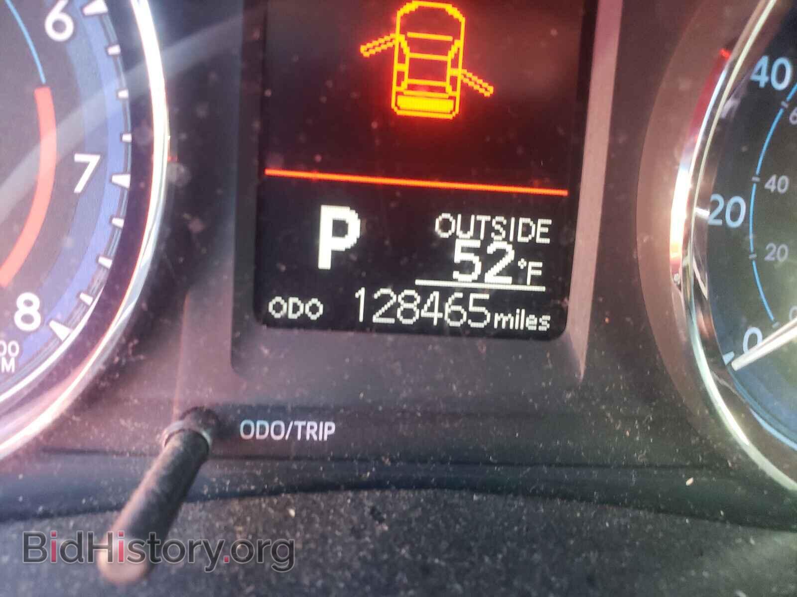 2017 TOYOTA COROLLA - VIN: 2T1BURHE3HC844231 - Фото 8
