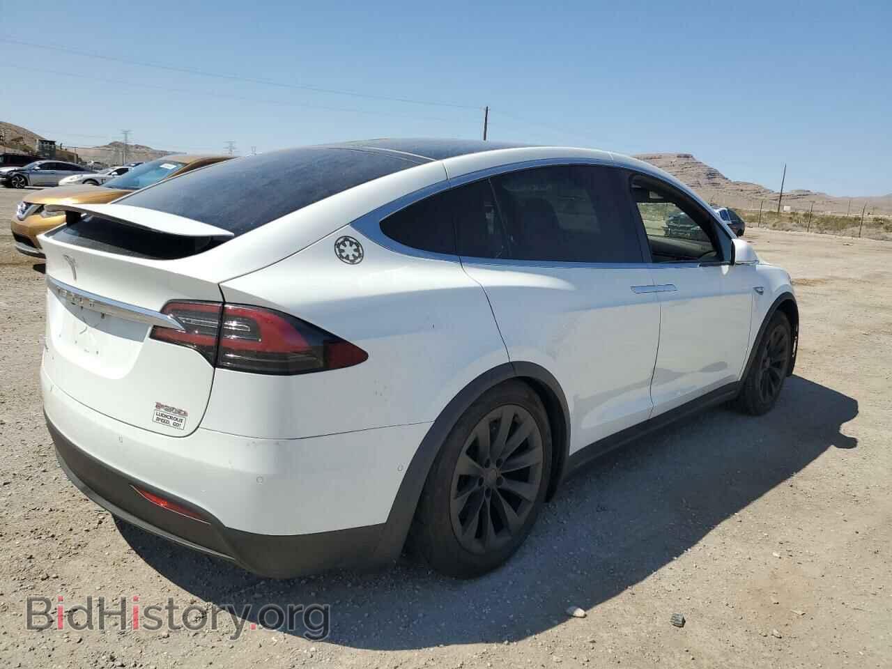 2016 TESLA MODEL X - VIN: 5YJXCBE49GF000720 - Фото 3