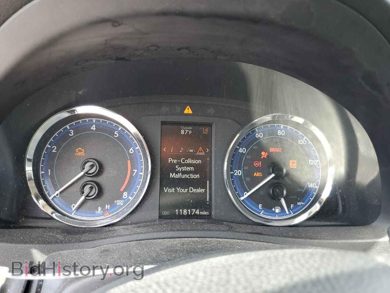 2017 TOYOTA COROLLA - VIN: 2T1BURHEXHC795156 - Фото 9