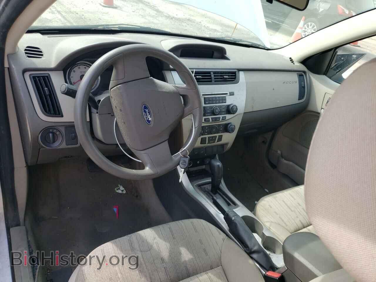 2008 FORD FOCUS - VIN: 1FAHP33N88W124555 - Фото 8