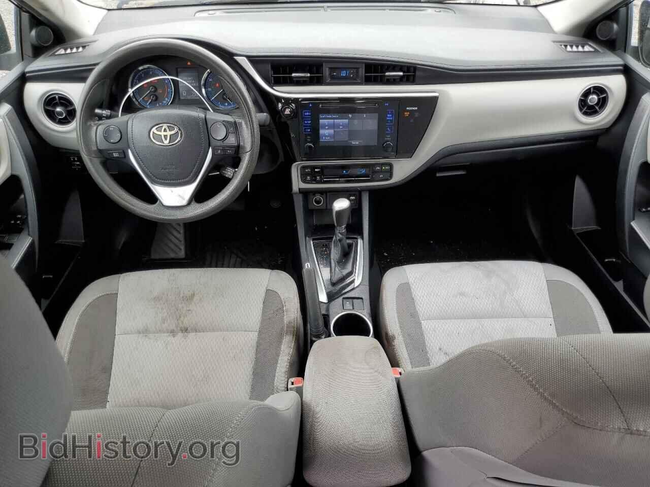 2017 TOYOTA COROLLA - VIN: 2T1BURHE3HC785276 - Фото 8