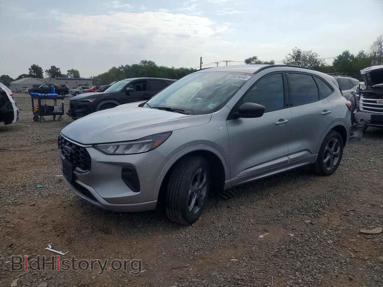 Photo 1FMCU9MN8PUA00967 - FORD ESCAPE 2023