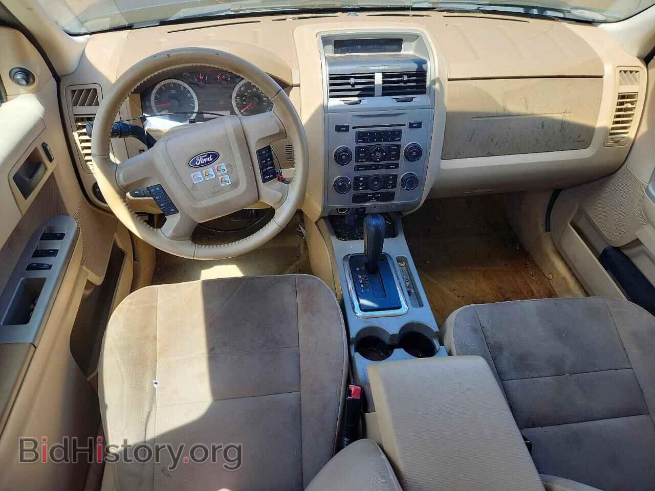 2011 FORD ESCAPE - VIN: 1FMCU0D7XBKA93024 - Photo 8