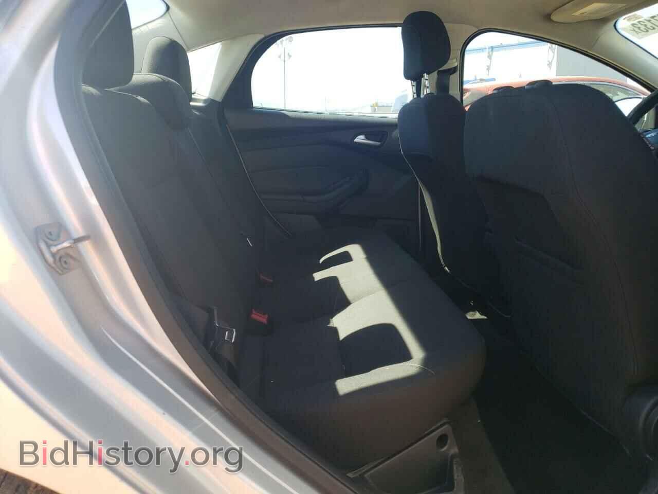 2018 FORD FOCUS - VIN: 1FADP3F20JL211177 - Фото 10