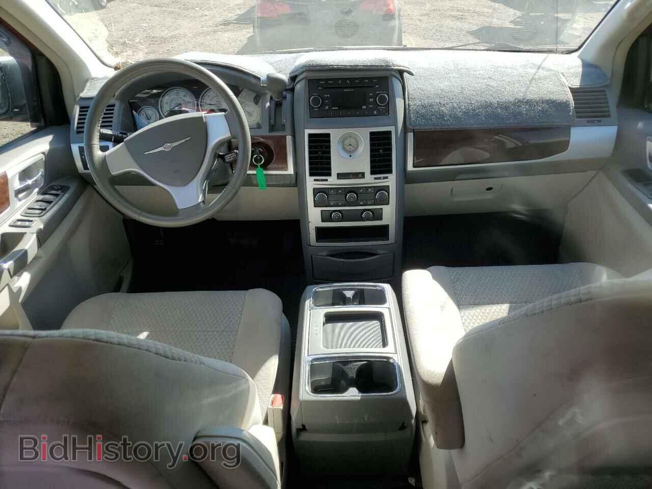 2010 CHRYSLER MINIVAN - VIN: 2A4RR5D19AR162353 - Фото 8