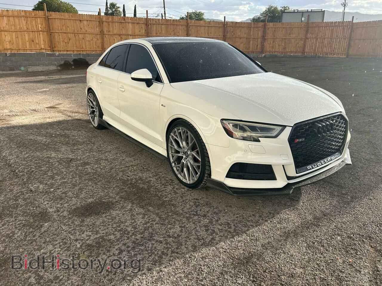 Фотография WAUJ8GFF7H1010710 - AUDI A3 2017
