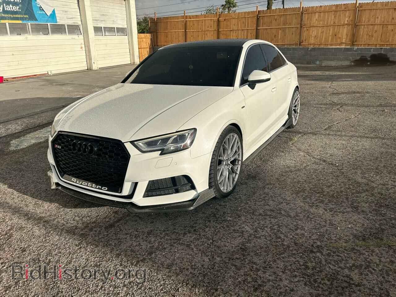 2017 AUDI A3 - VIN: WAUJ8GFF7H1010710 - Фото 2