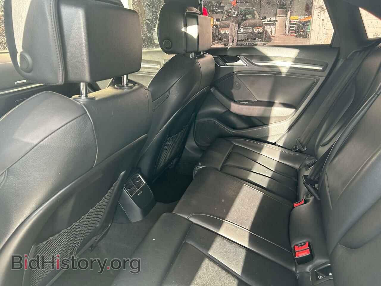 2017 AUDI A3 - VIN: WAUJ8GFF7H1010710 - Фото 6