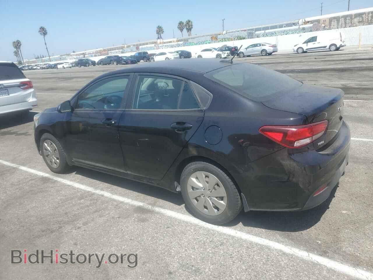2018 KIA RIO - VIN: 3KPA24AB3JE079730 - Фото 2