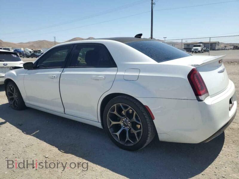 2016 Chrysler 300 (VIN 2C3CCABG5GH252969) — фото 2 из 13