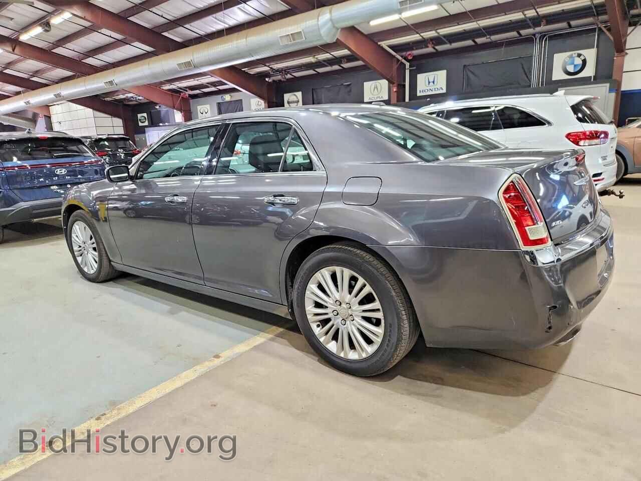 2014 CHRYSLER 300 - VIN: 2C3CCAKG2EH120541 - Photo 2