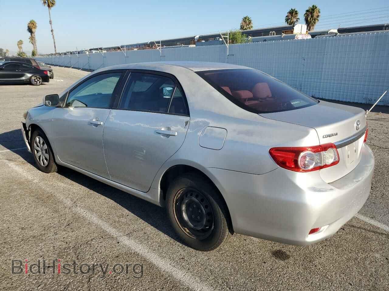 2011 TOYOTA COROLLA - VIN: 2T1BU4EE8BC562956 - Фото 2