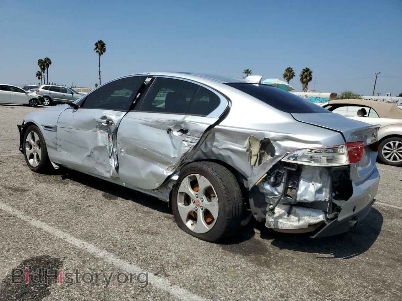 2018 JAGUAR XE - VIN: SAJAR4FX3JCP35904 - Фото 2