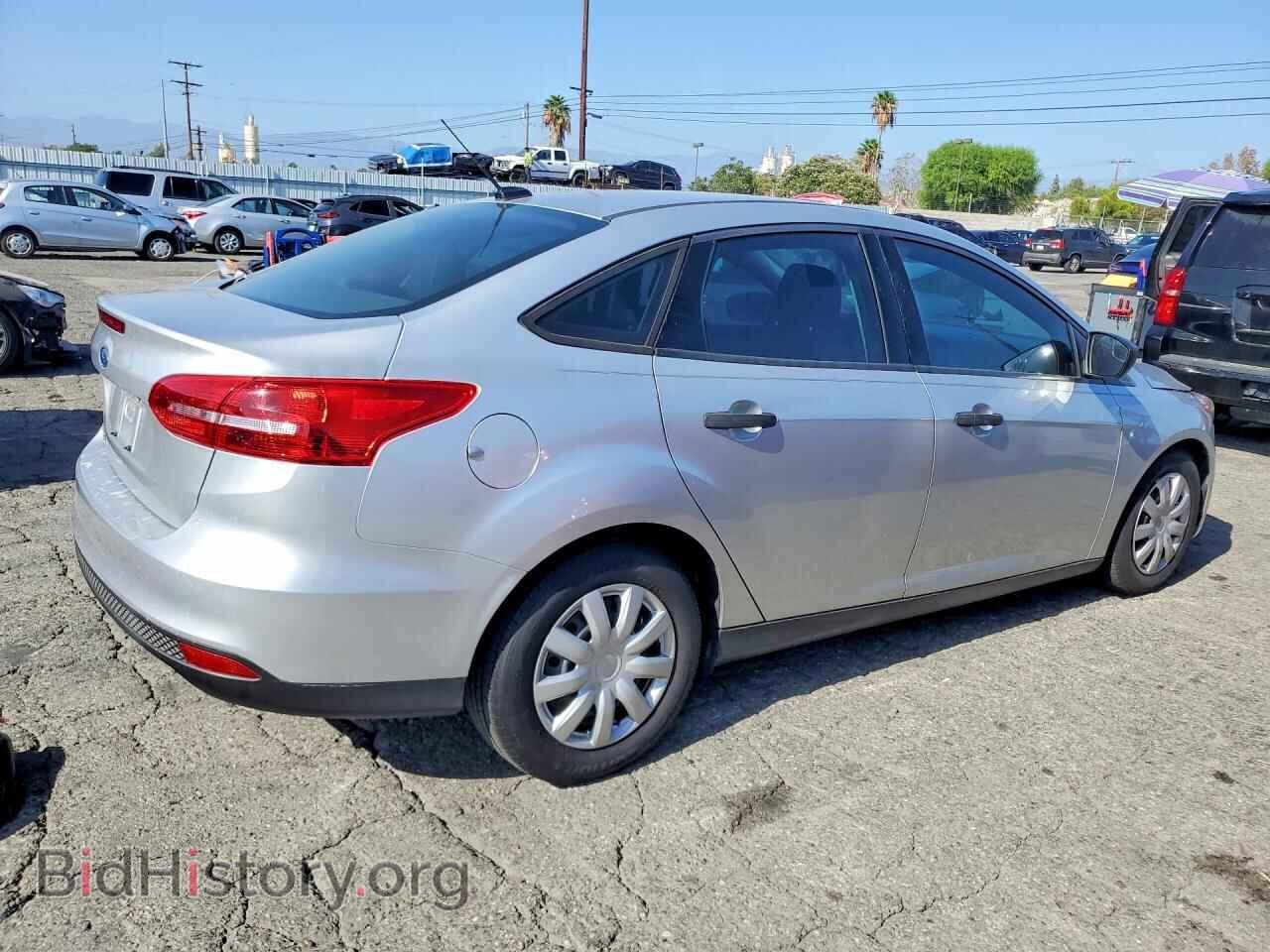 2017 FORD FOCUS - VIN: 1FADP3E26HL343940 - Photo 3
