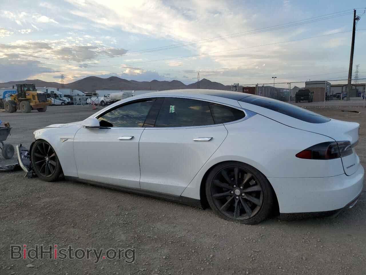 2013 TESLA MODEL S - VIN: 5YJSA1CN7DFP08224 - Photo 2