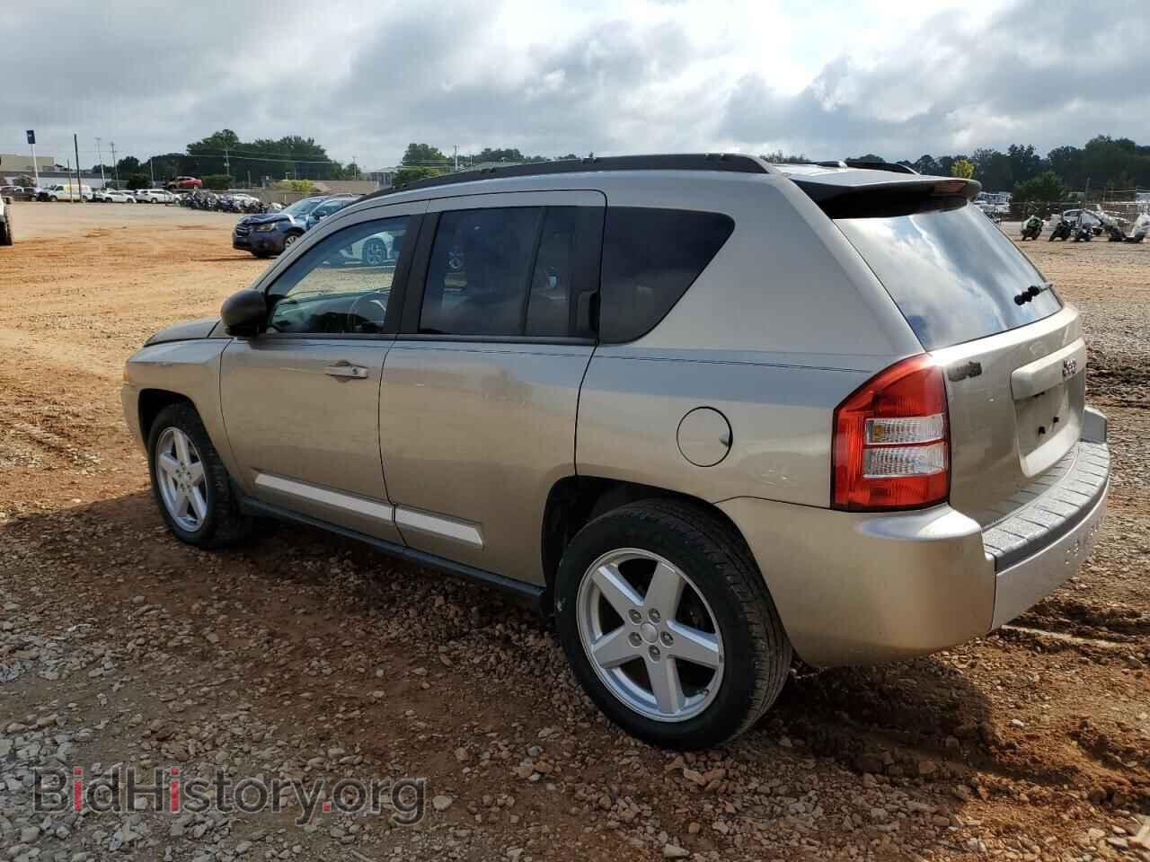 2010 JEEP COMPASS - VIN: 1J4NT5FB8AD531700 - Фото 2
