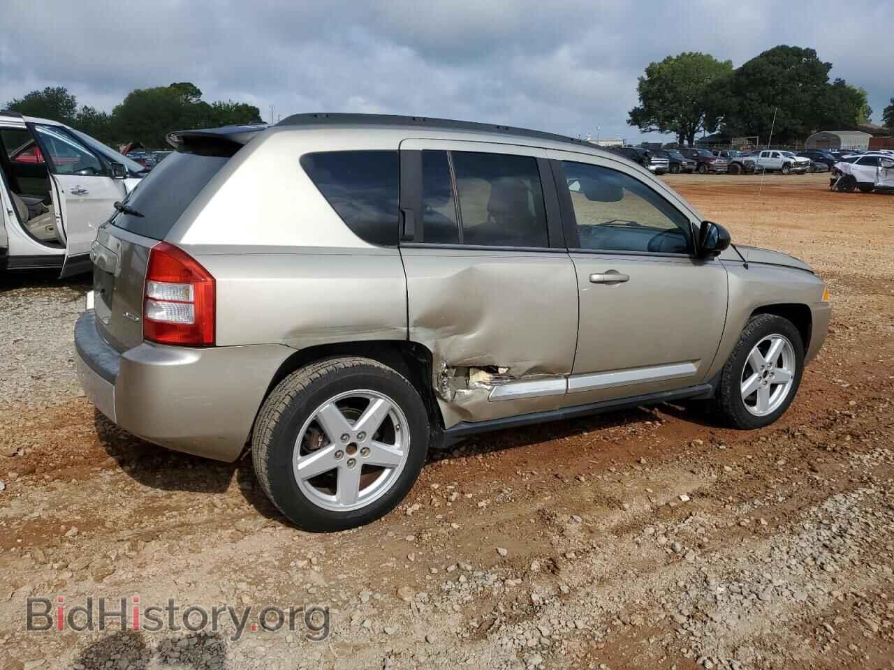 2010 JEEP COMPASS - VIN: 1J4NT5FB8AD531700 - Фото 3