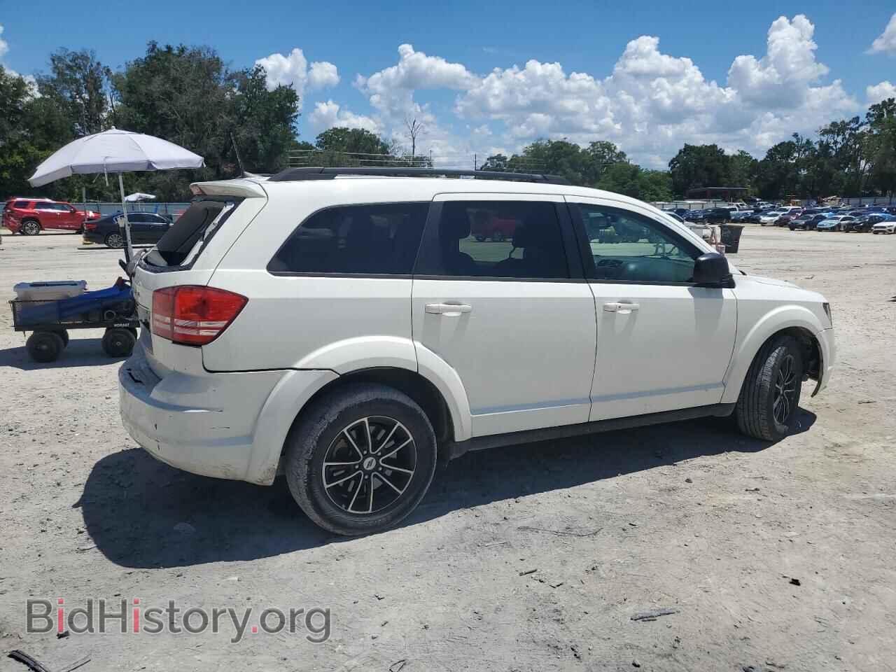 2018 DODGE JOURNEY - VIN: 3C4PDCABXJT520330 - Фото 3