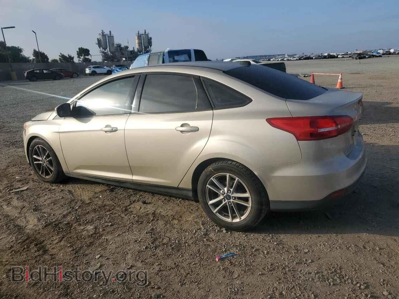 2017 FORD FOCUS - VIN: 1FADP3F27HL296769 - Photo 2