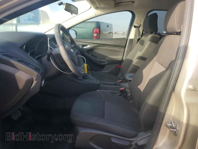 2017 Ford FOCUS (VIN 1FADP3F27HL296769) — фото 7 из 14