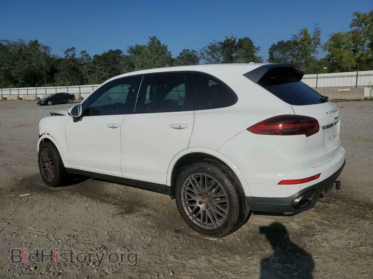 2018 PORSCHE CAYENNE - VIN: WP1AA2A20JKA04020 - Фото 2