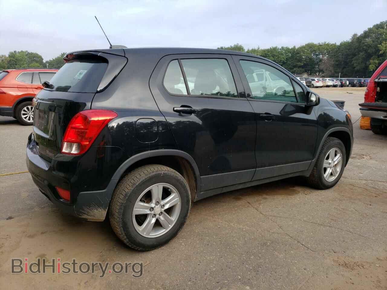 2017 CHEVROLET TRAX - VIN: 3GNCJNSB4HL290111 - Фото 3