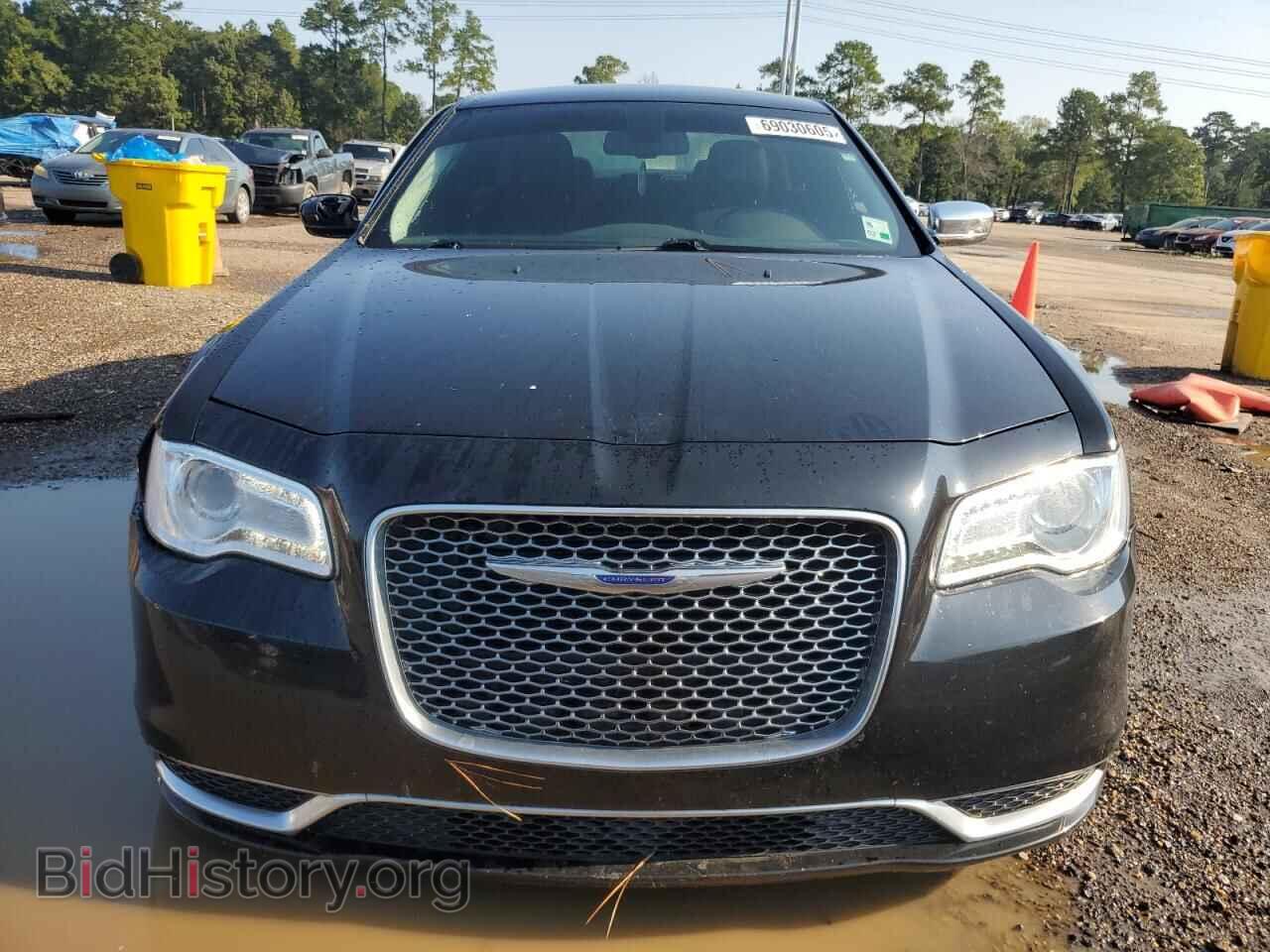 2019 CHRYSLER 300 - VIN: 2C3CCAAG2KH609888 - Фото 5