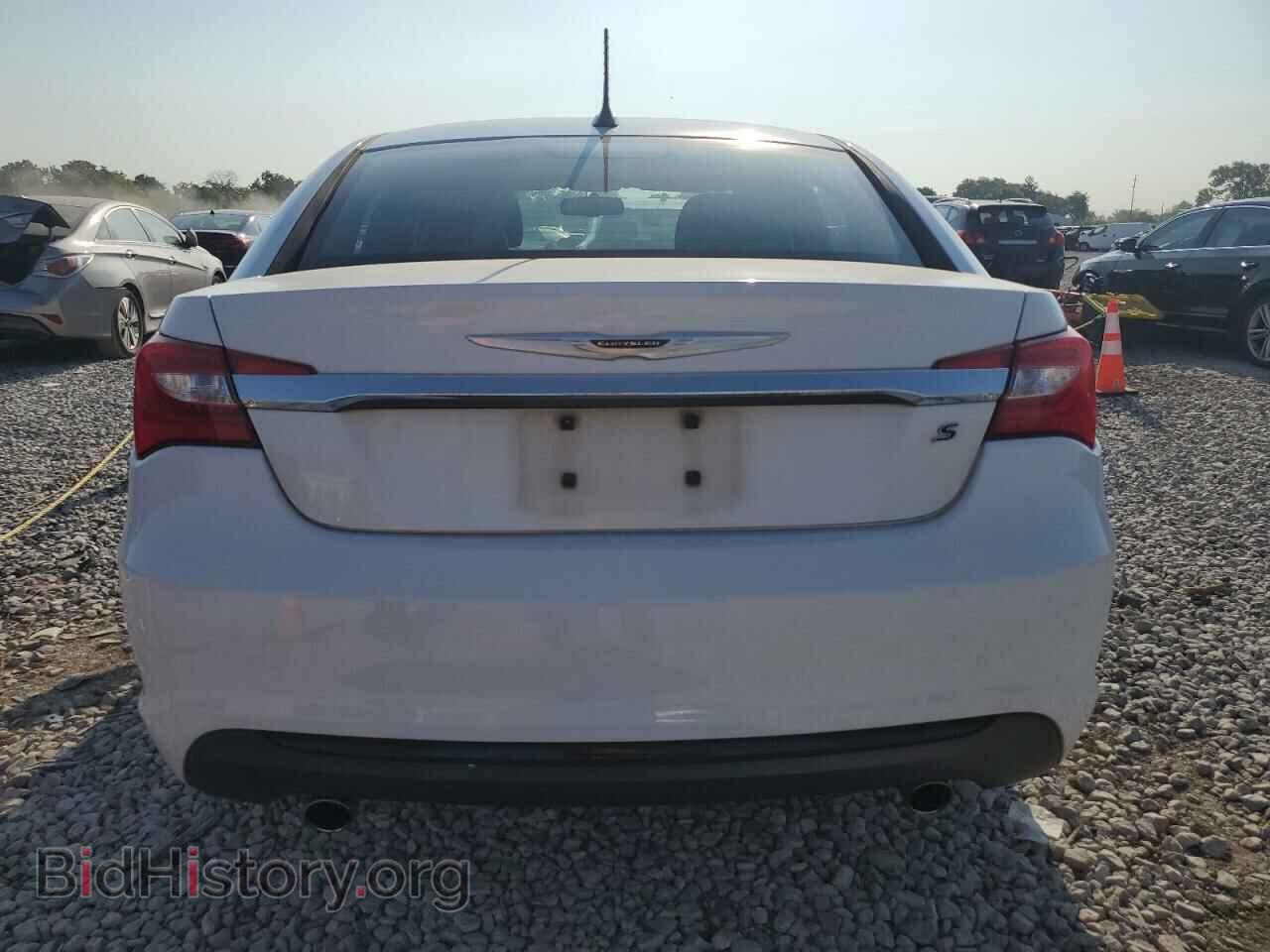 2013 CHRYSLER 200 - VIN: 1C3CCBCGXDN615225 - Фото 6