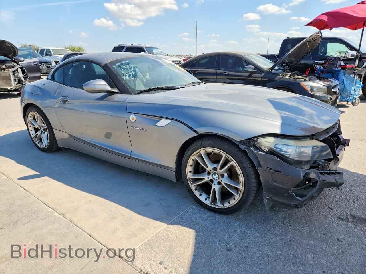 2010 BMW Z4 - VIN: WBALM5C5XAE377412 - Фото 4