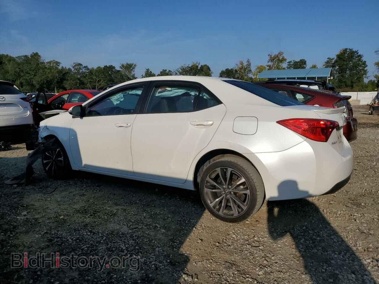 2017 TOYOTA COROLLA - VIN: 5YFBURHE3HP579908 - Фото 2