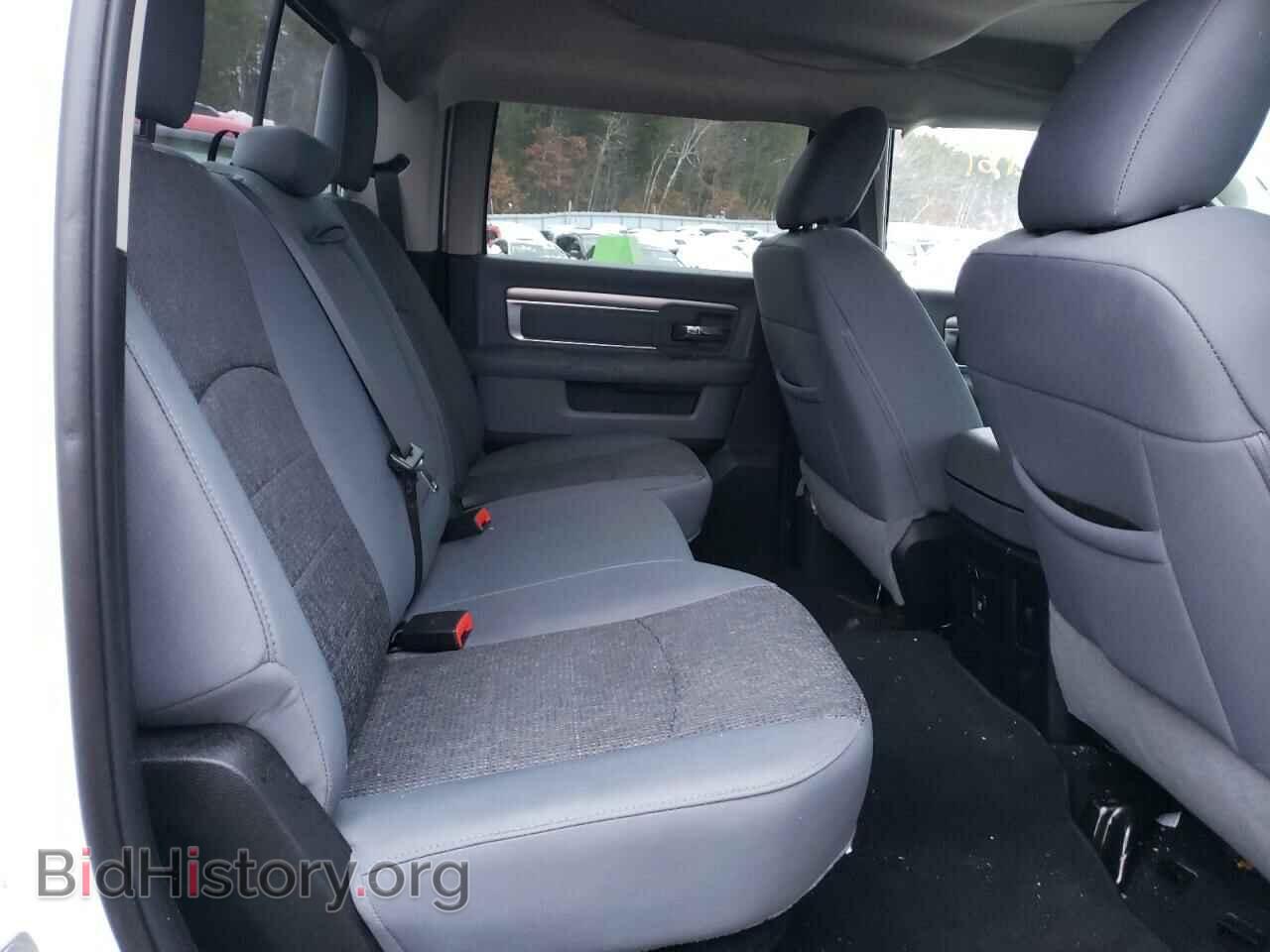 2018 RAM 1500 - VIN: 3C6RR7LT8JG266608 - Фото 6
