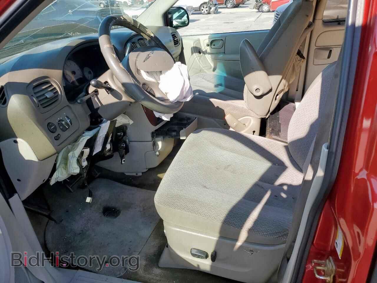 2006 CHRYSLER MINIVAN - VIN: 1A4GP44R46B568737 - Photo 7