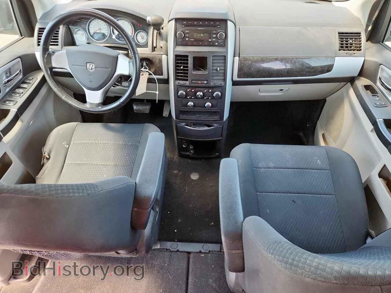 2010 DODGE CARAVAN - VIN: 2D4RN5D1XAR159725 - Фото 8