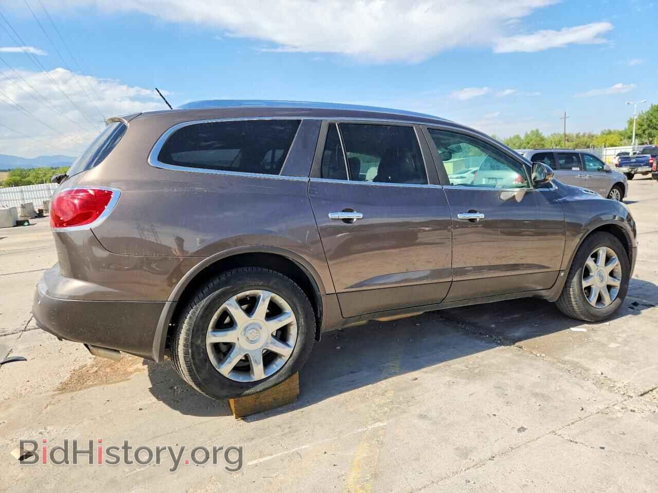2010 Buick ENCLAVE (VIN 5GALVCED3AJ196220) — фото 3 из 13
