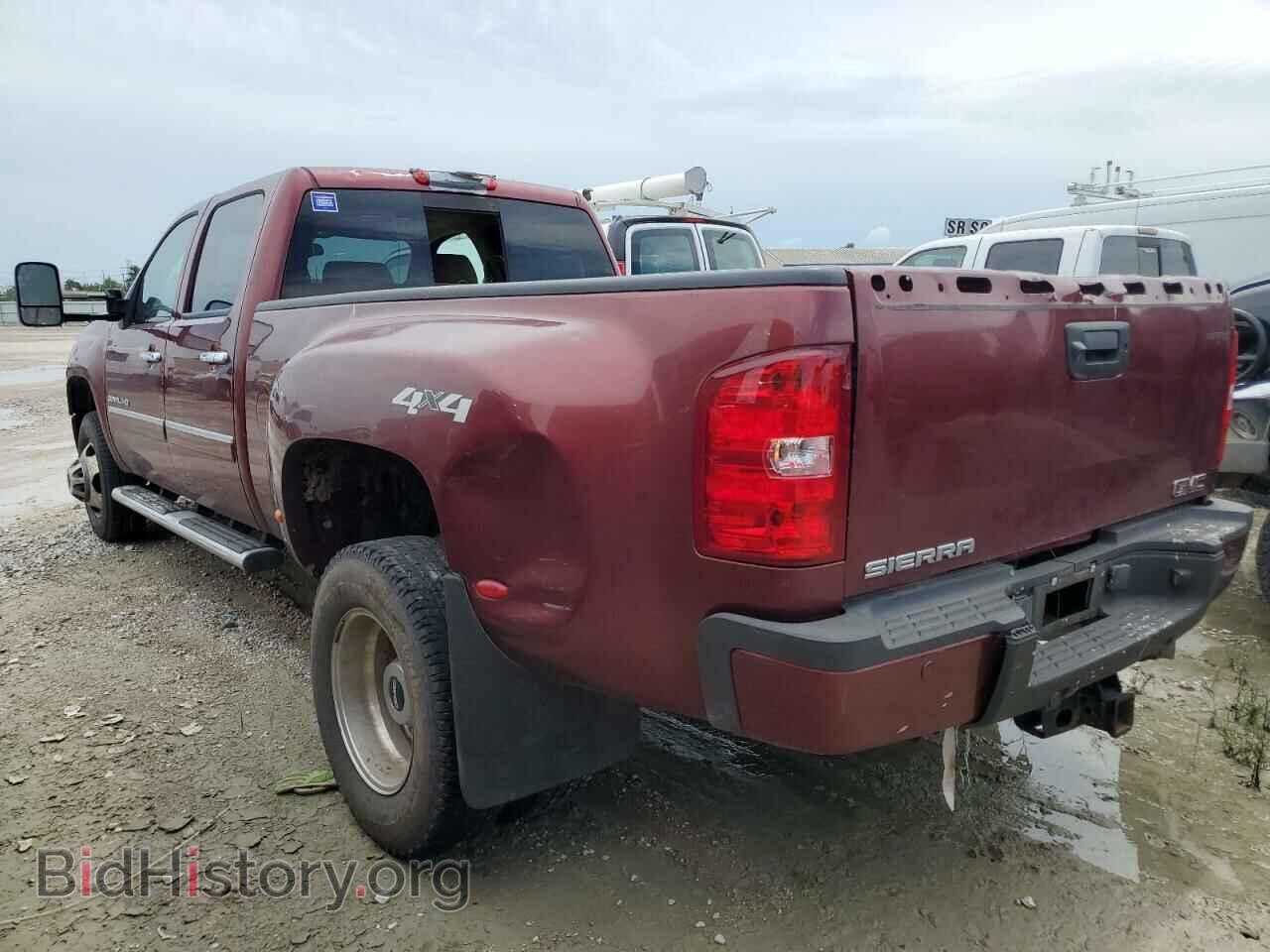 2013 GMC SIERRA - VIN: 1GT426C85DF118581 - Фото 2