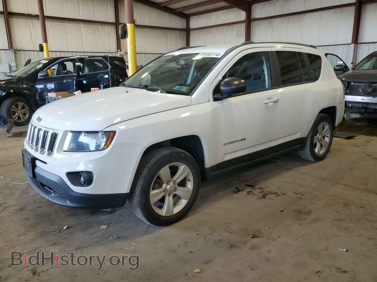Фотография 1C4NJDBB9GD550129 - JEEP COMPASS 2016