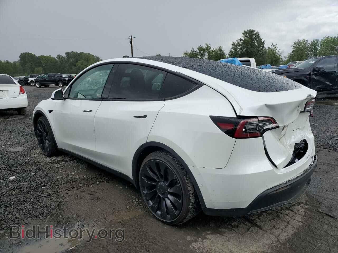 2021 TESLA MODEL Y - VIN: 5YJYGAEE5MF196744 - Photo 2