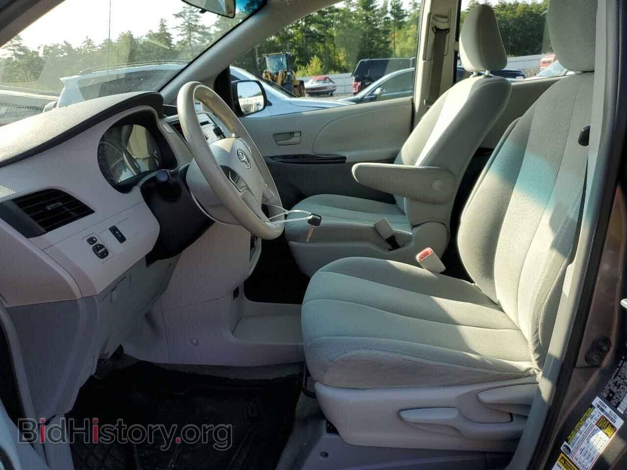 2011 TOYOTA All Models - VIN: 5TDZK3DC0BS080052 - Фото 7