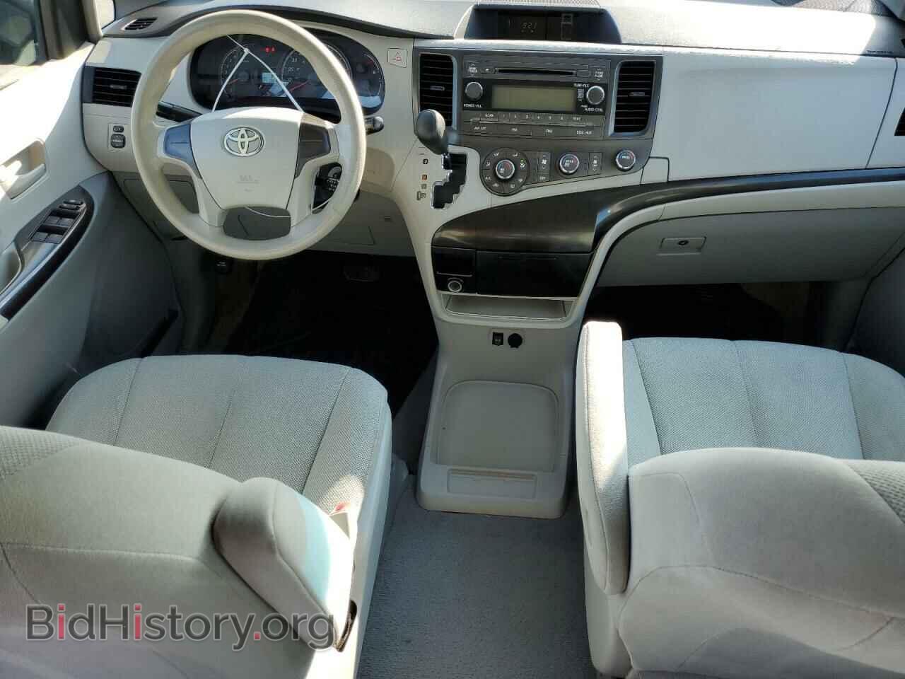 2011 TOYOTA All Models - VIN: 5TDZK3DC0BS080052 - Фото 8