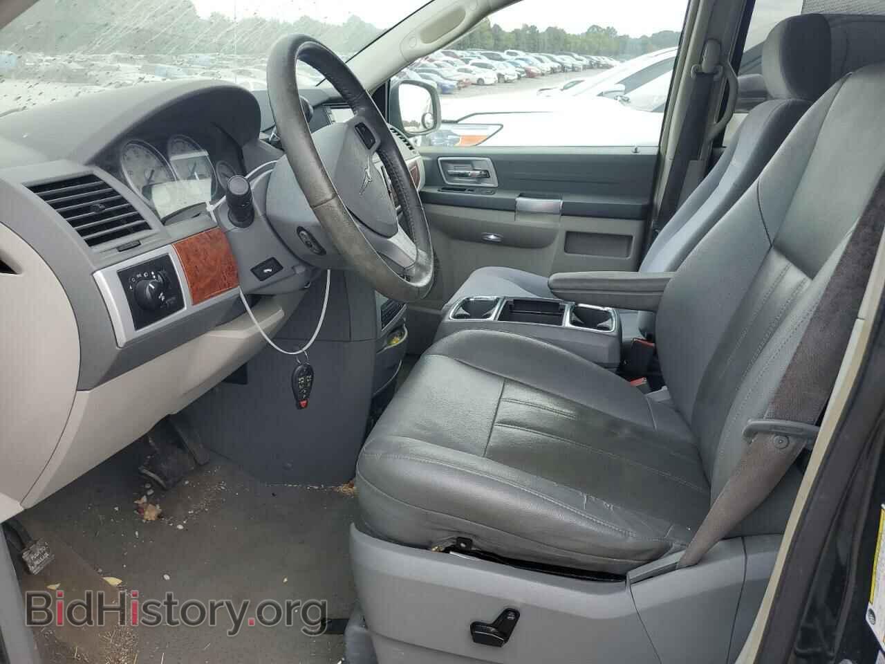 2008 CHRYSLER MINIVAN - VIN: 2A8HR54P68R815181 - Фото 7