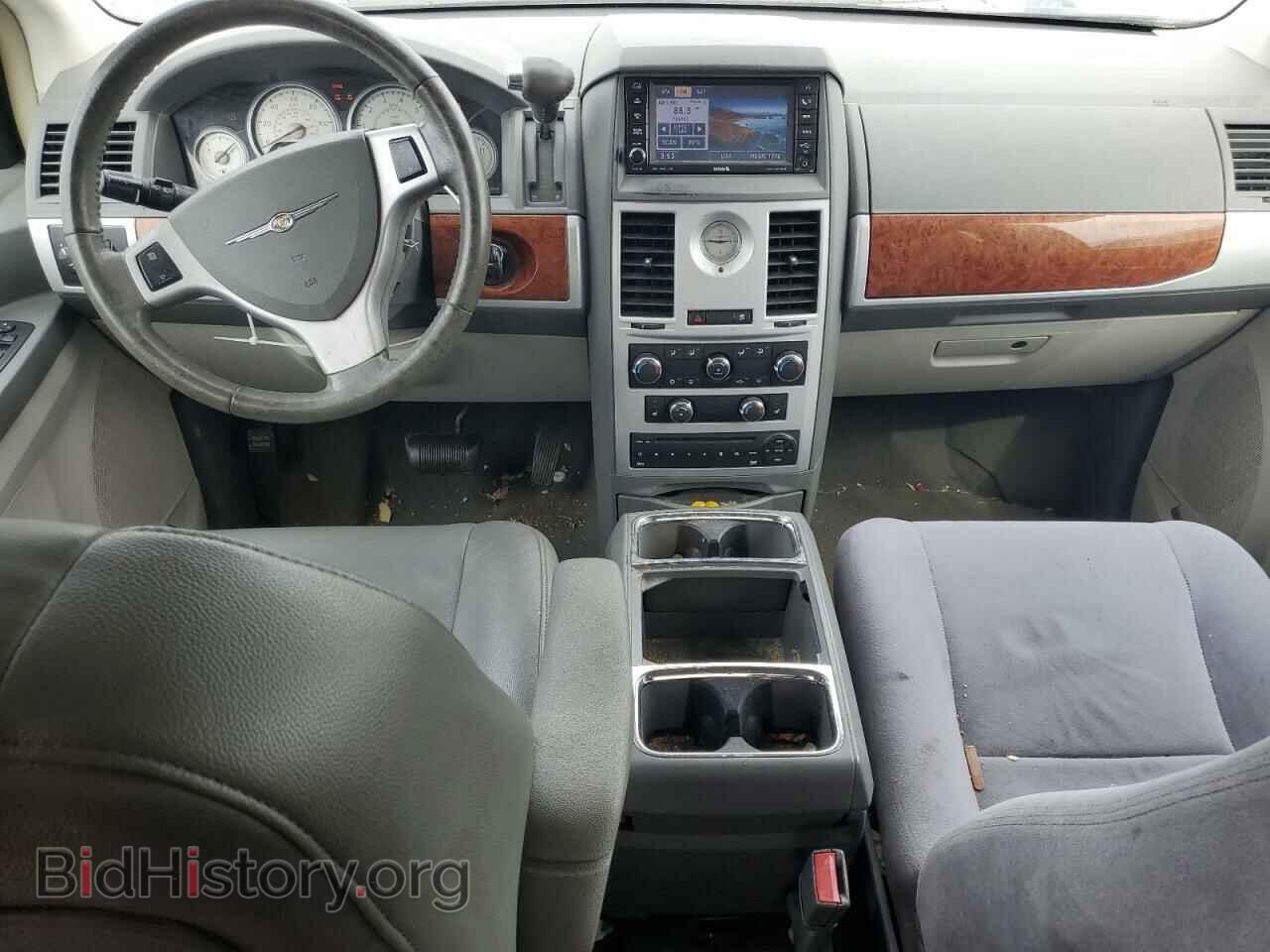 2008 CHRYSLER MINIVAN - VIN: 2A8HR54P68R815181 - Фото 8