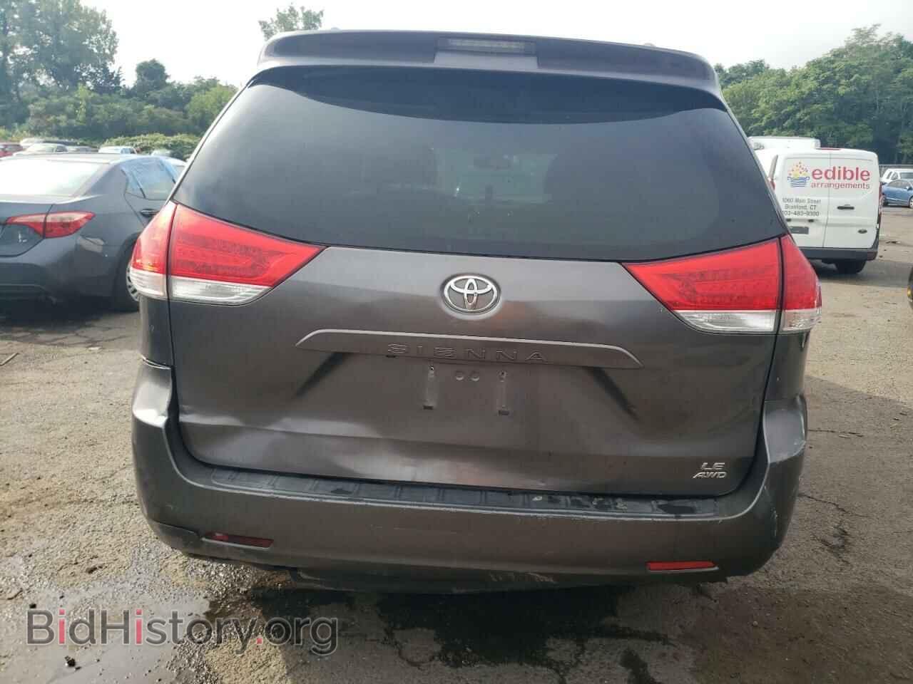 2011 TOYOTA All Models - VIN: 5TDJK3DC0BS028711 - Фото 6